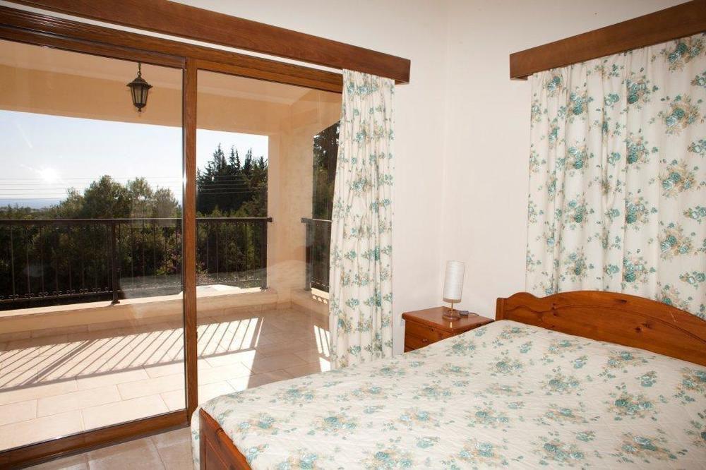 Villa Natasha Coral Bay Exterior photo